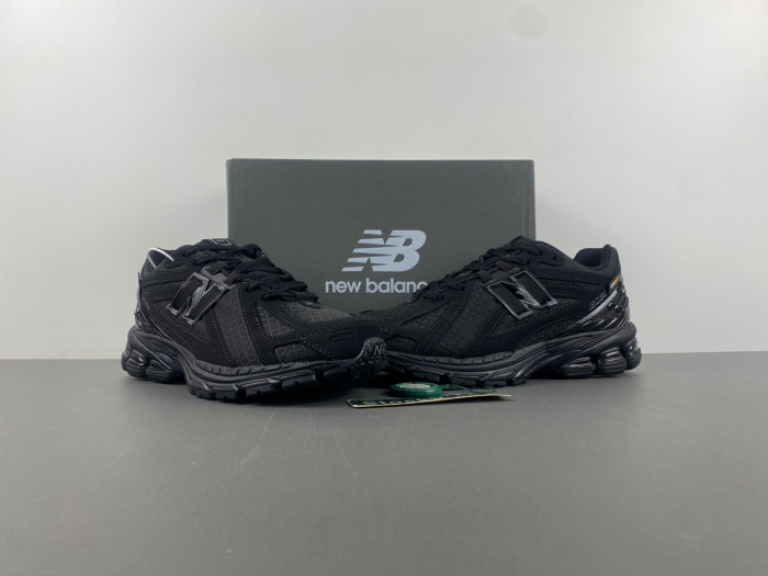 N*EW B*ALANCE COPSHOE NB-165