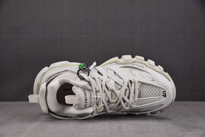 BL TRACK -COPSHOE BL -Track 10
