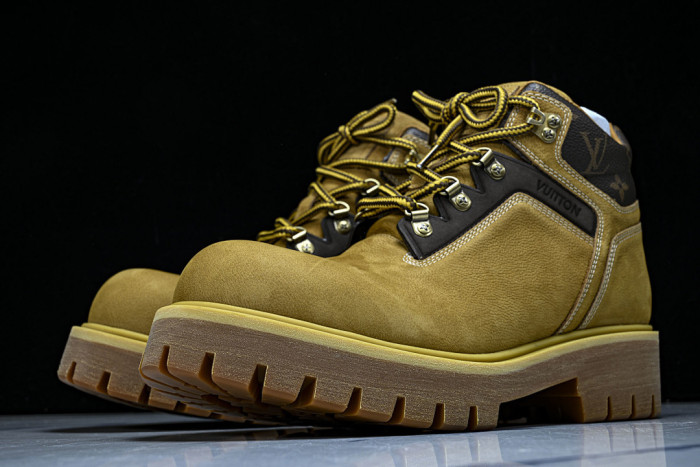 LVT BOOT COPSHOE L&V-BT13