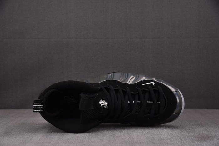 Nike Air Foamposite One Hologram 314996-900