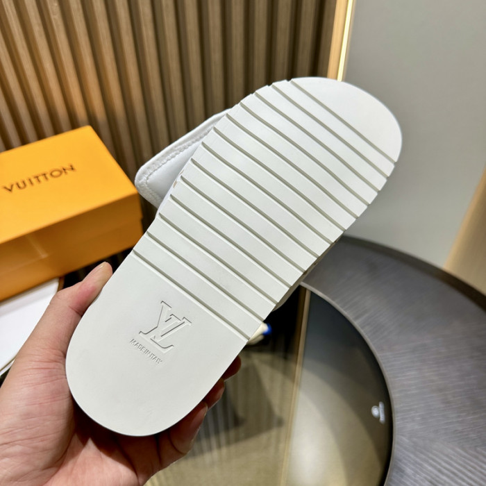 LVT SLIDE COPSHOE LVS-116