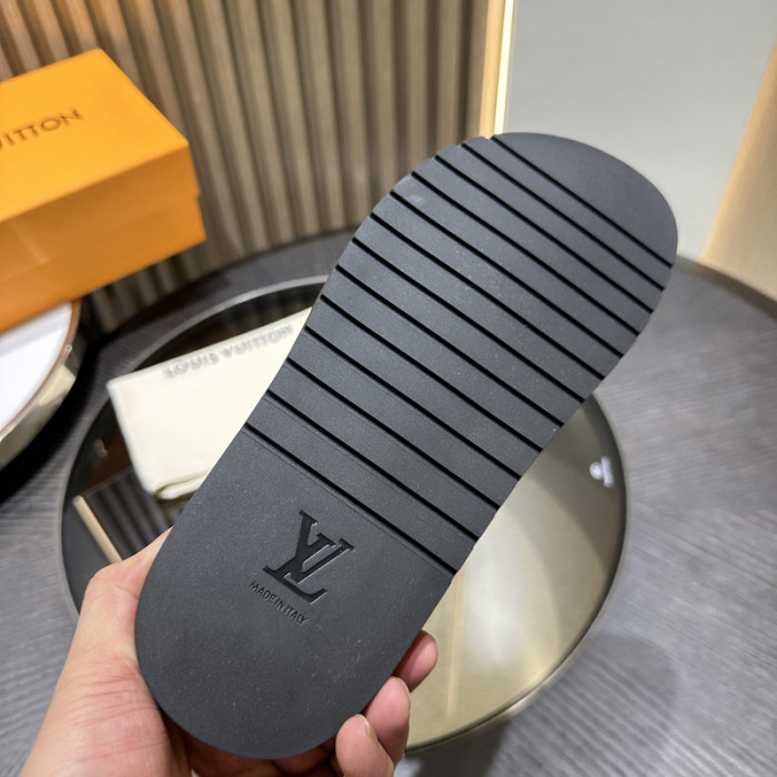 LVT SLIDE COPSHOE LVS-123