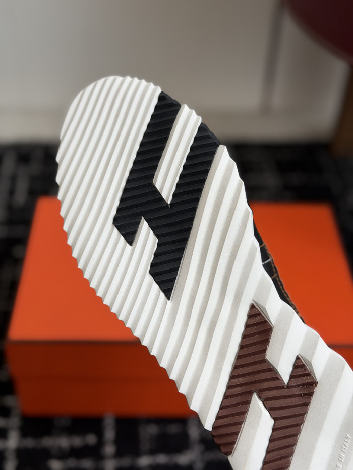 HR Sneakers COPSHOE HR-21