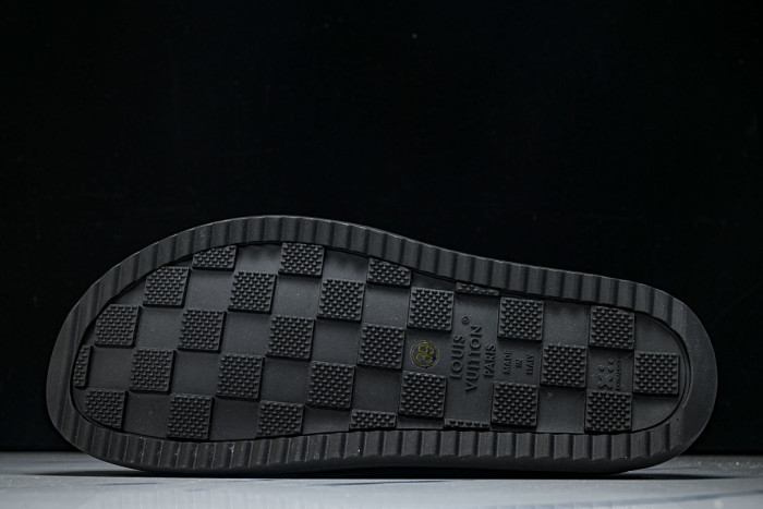 LVT SLIDE COPSHOE LVS-162