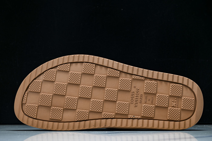 LVT SLIDE COPSHOE LVS-163