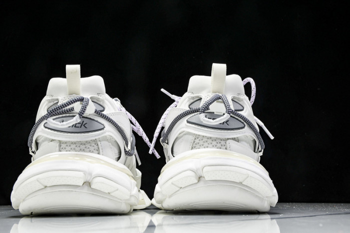 BL TRACK -COPSHOE BL -Track 04