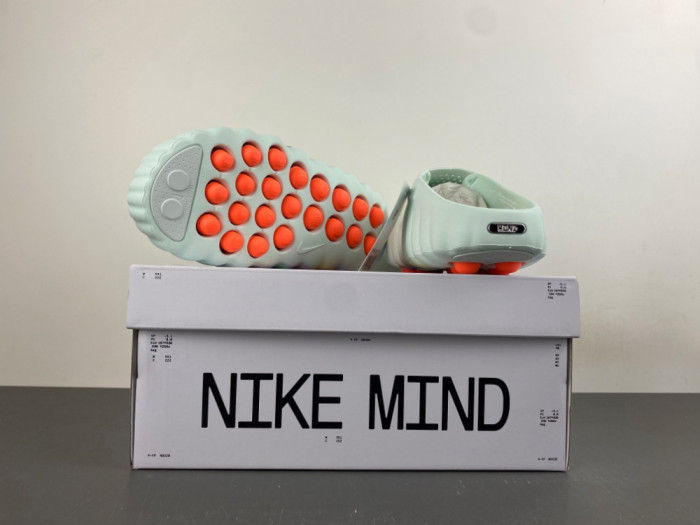 Nike Wmns Mind 001 
