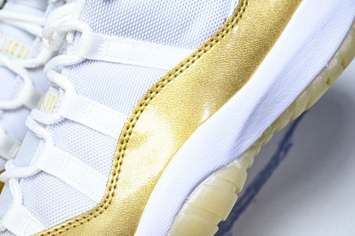 Jordan 11 Retro Low Mother
