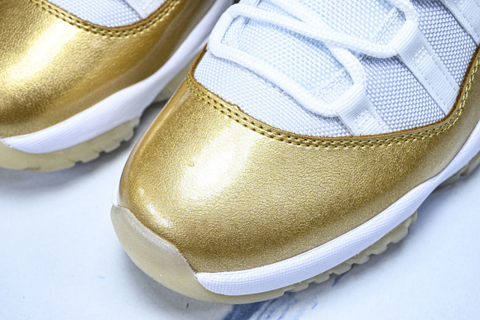 Jordan 11 Retro Low Mother