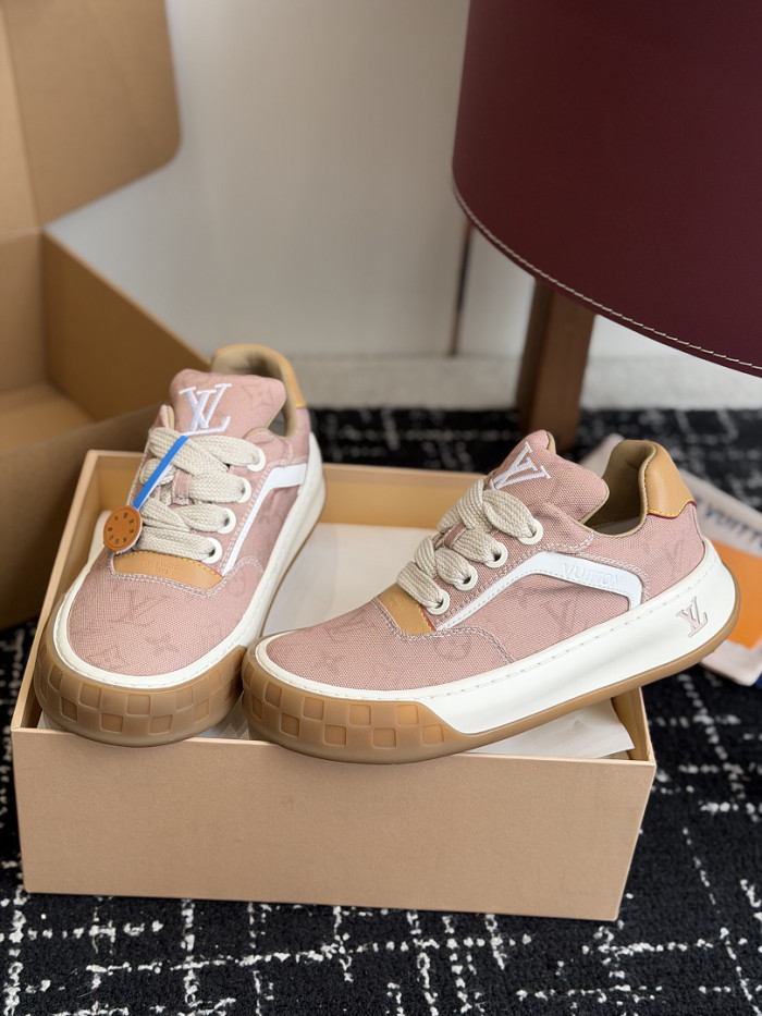 LVT Tilted Sneaker COPSHOE L&V-TI12