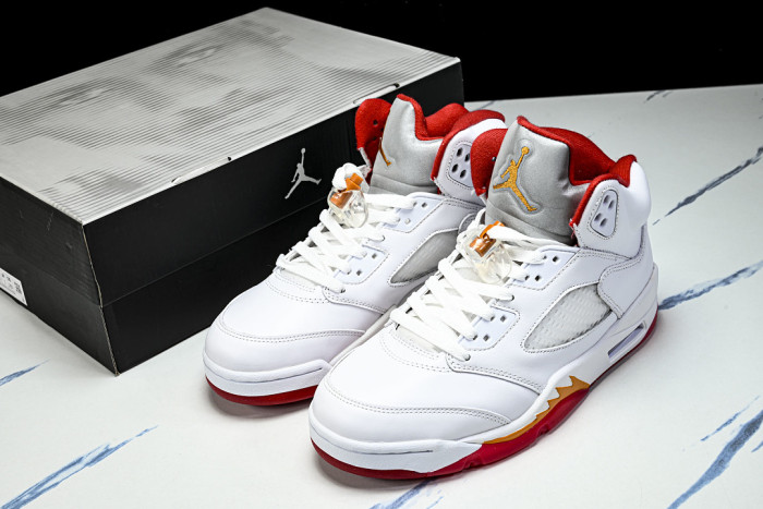 Air Jordan 5 Retro OG 