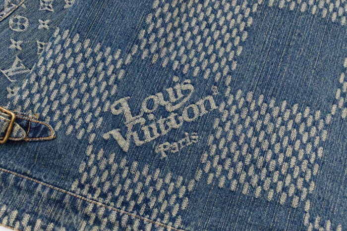 COPSHOE CLOTHES - CLO 16VL