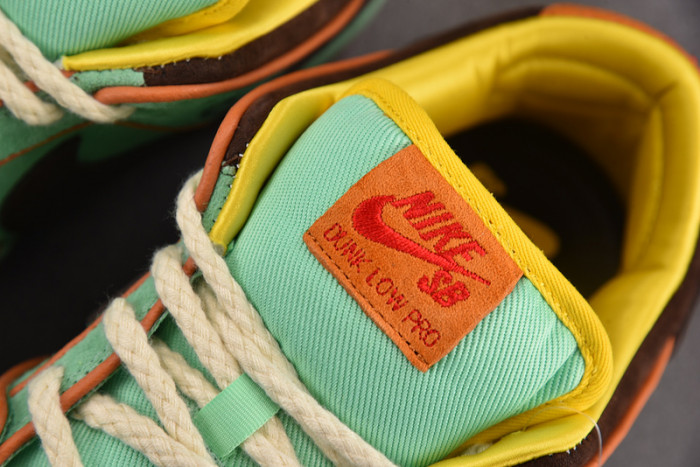 Nike SB Dunk Low Rodeo Tourmaline HF3058-300