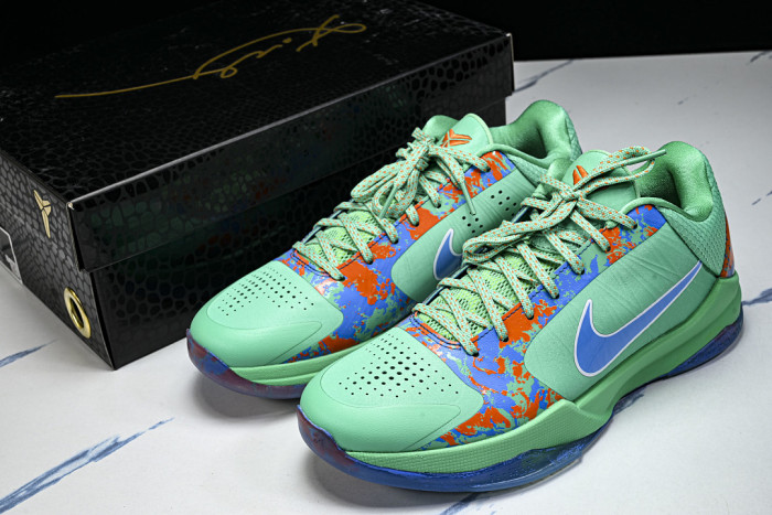 Nike Kobe 5 Protro Jalen Brunson NY vs. NY PE IX1200-300