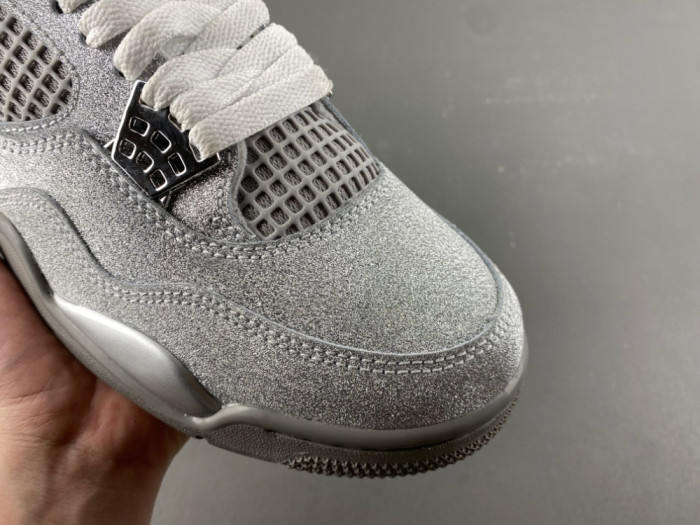 Air Jordan 4 “Glitter Glove” FQ8138-092