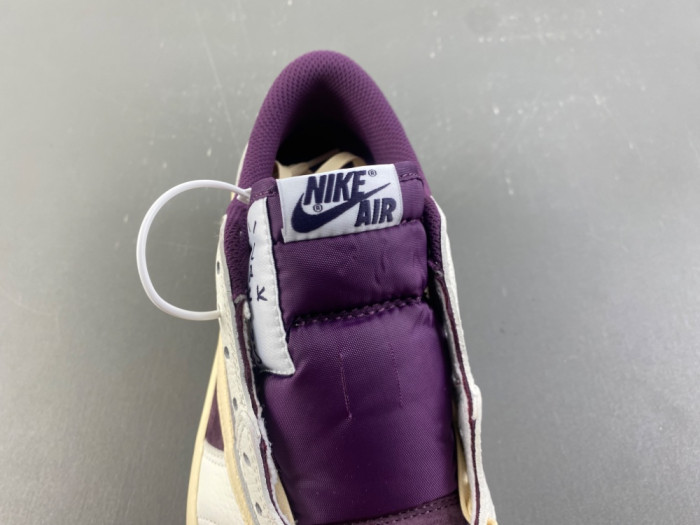 Travis Scott x Air Jordan 1 Low "Reverse Purple" DZ4137-706