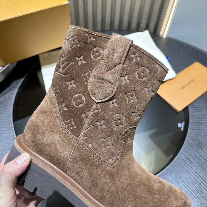 LVT BOOT COPSHOE L&V-BT15