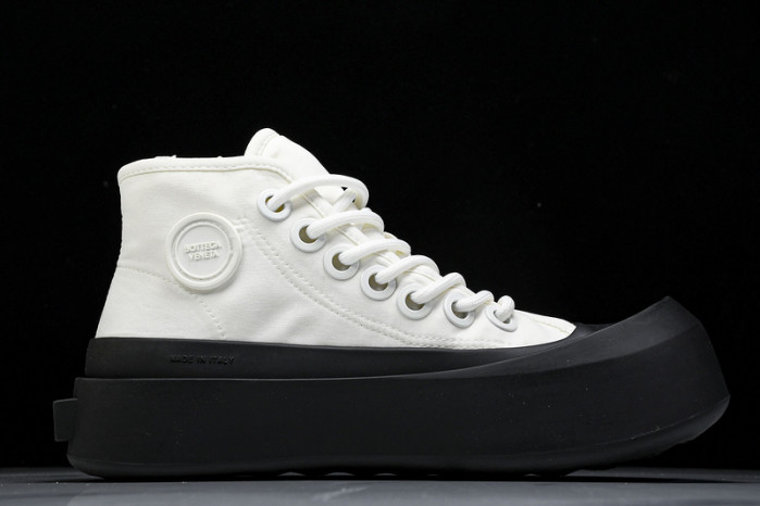 bo*te*ga Ve*ne*ta sneaker copshpe bv-48