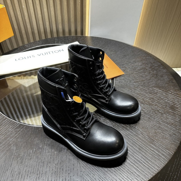 LVT BOOT COPSHOE L&V-BT01