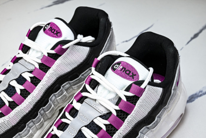Air Max 95 SB Cactus Flower HF7545-100