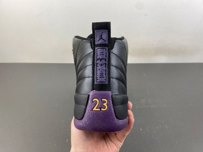 Jordan 12 Retro Sumo IW1218-098