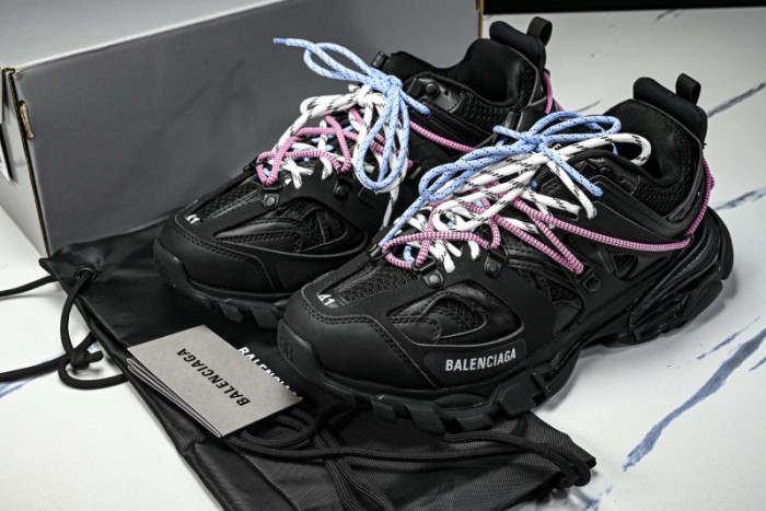 BL TRACK -COPSHOE BL -Track 07
