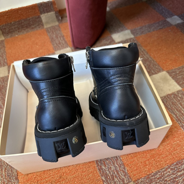LVT BOOT COPSHOE L&V-388 LEATHER WHITE STITCHING