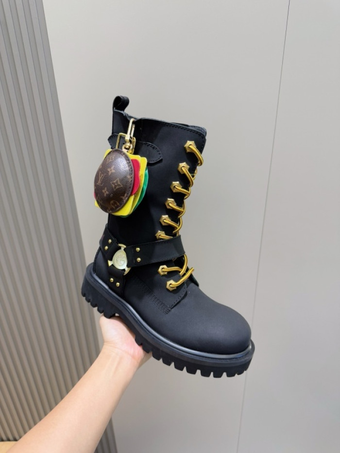 LVT BOOT COPSHOE L&V-BT09