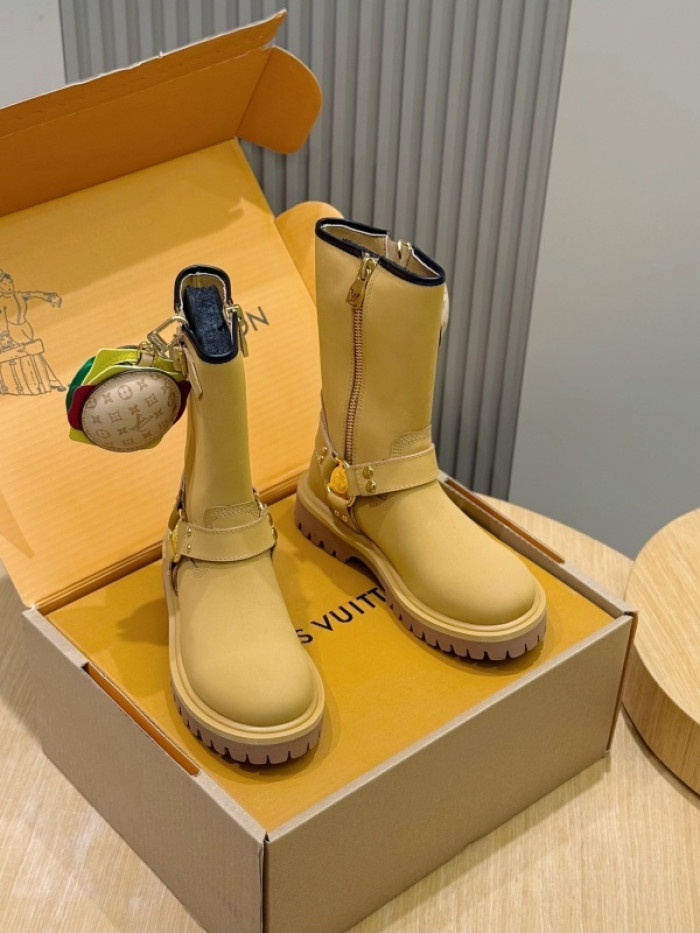 LVT BOOT COPSHOE L&V-BT11