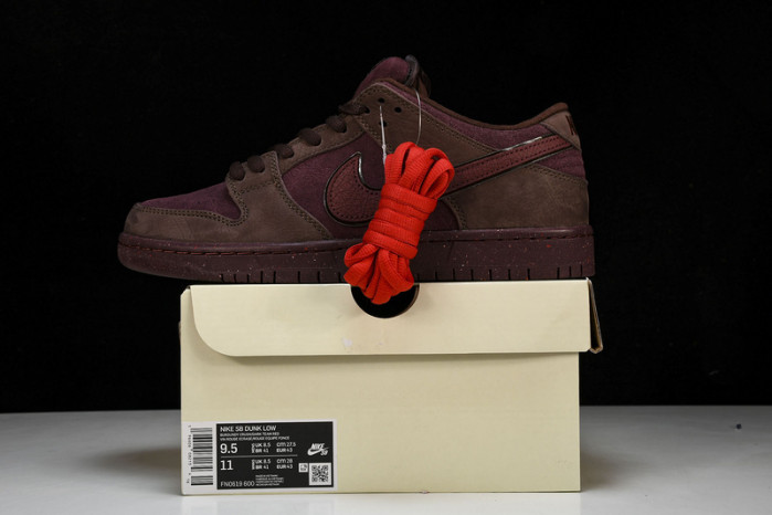nike sb dunk low "valentine