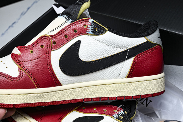 Air Jordan 1 Low HQ6998-601