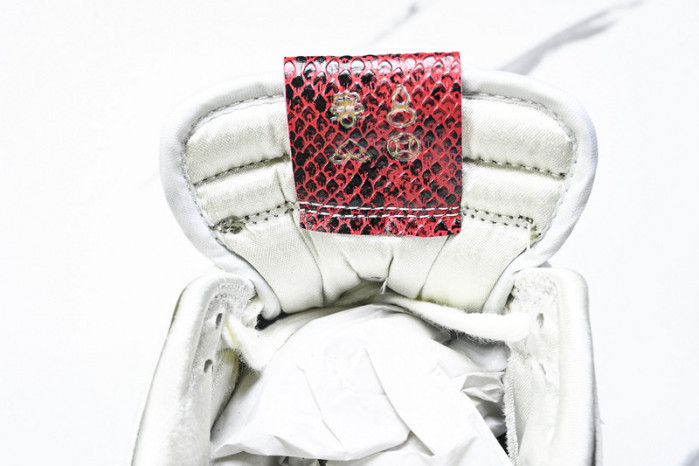 Nike Dunk Low "Year of The Snake" HV5980-231