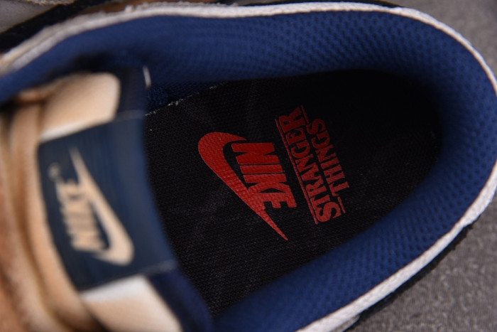nike dunk low stranger things phanT0m ih6766-001