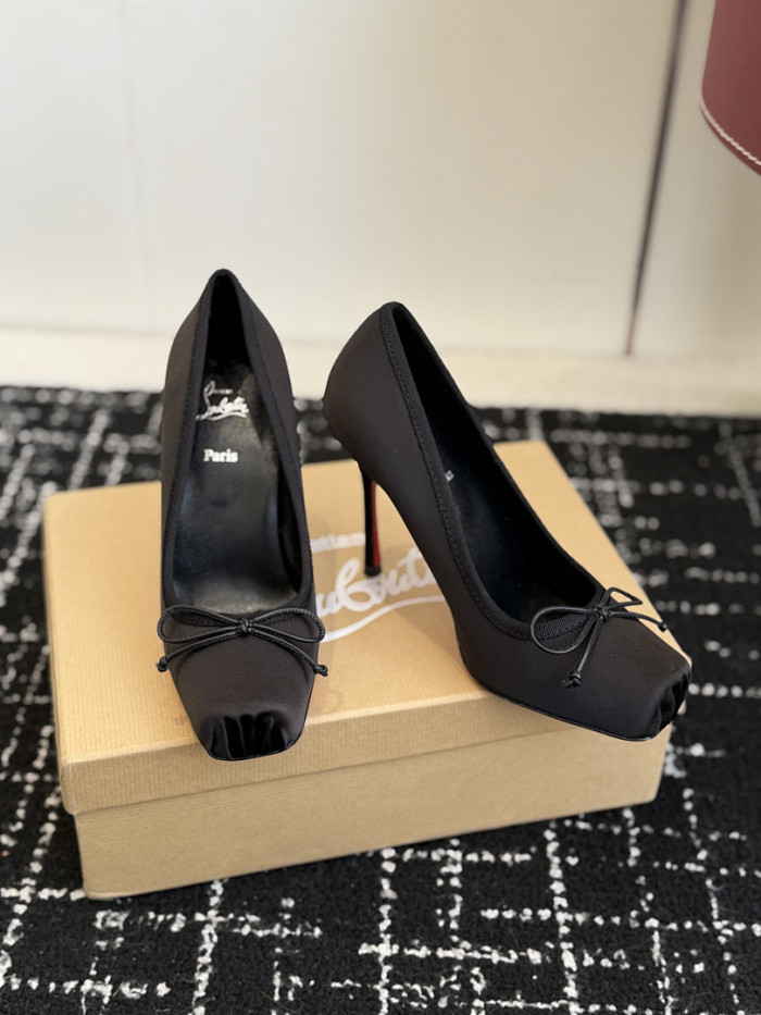 Chr1st1an LOUBOUTIN COPSHOE CL-HEEL 02