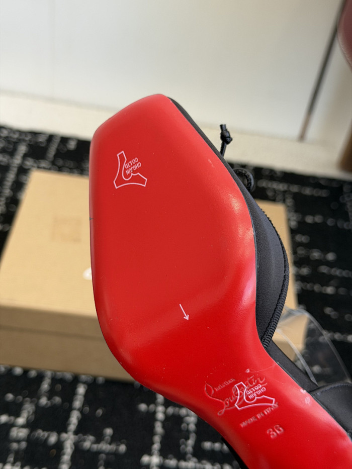 Chr1st1an LOUBOUTIN COPSHOE CL-HEEL 09
