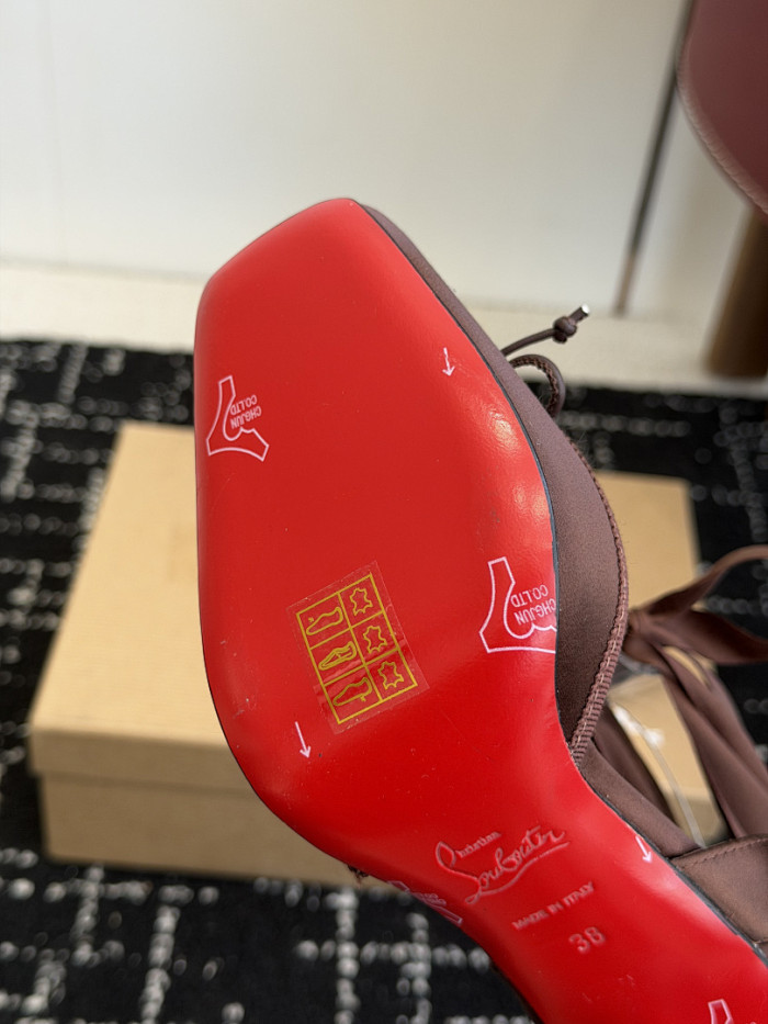 Chr1st1an LOUBOUTIN COPSHOE CL-HEEL 10