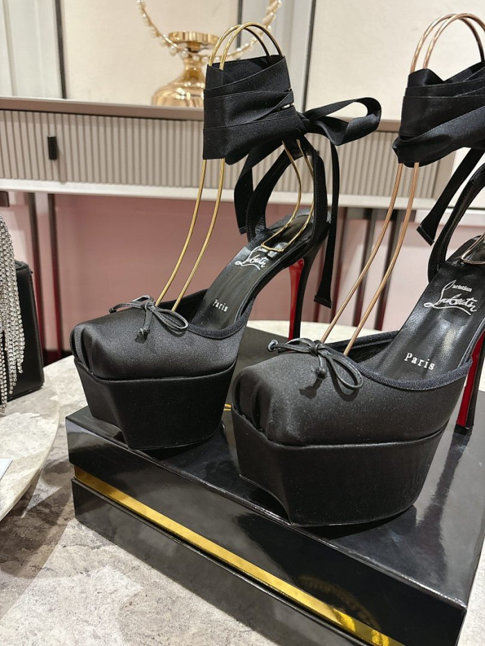 Chr1st1an LOUBOUTIN COPSHOE CL-HEEL 15