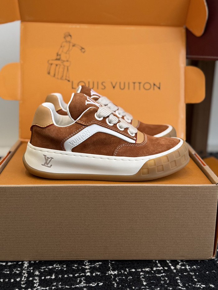 LVT Tilted Sneaker COPSHOE L&V-TI05