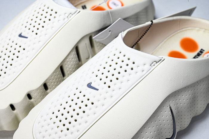Nike Mind 001 