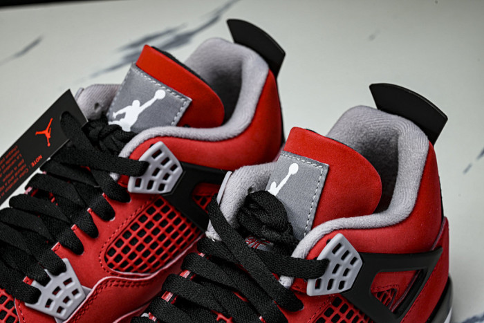 Air Jordan 4 "Toro Bravo" 2026 FQ8138-600