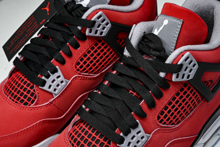 Air Jordan 4 "Toro Bravo" 2026 FQ8138-600