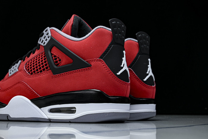 Air Jordan 4 "Toro Bravo" 2026 FQ8138-600