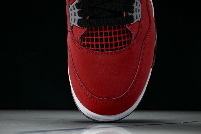 Air Jordan 4 "Toro Bravo" 2026 FQ8138-600