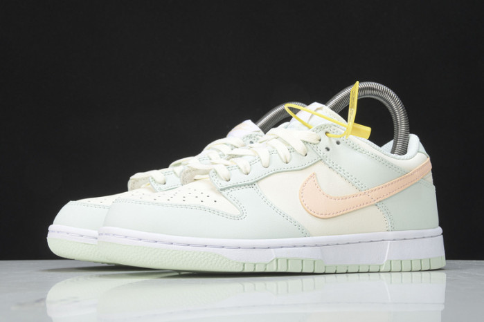 nike dunk low barely green (w) - dd1503-104