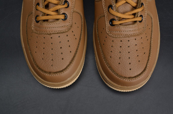 nike wmns sf force 1 “golden beige” 857872-200